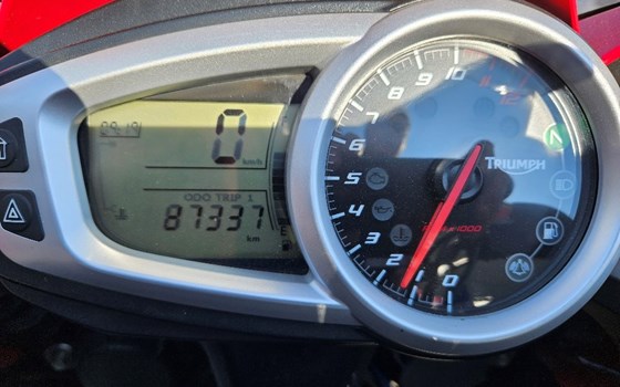 Gebrauchtmotorrad Triumph Tiger Sport 1050 - Bild 6