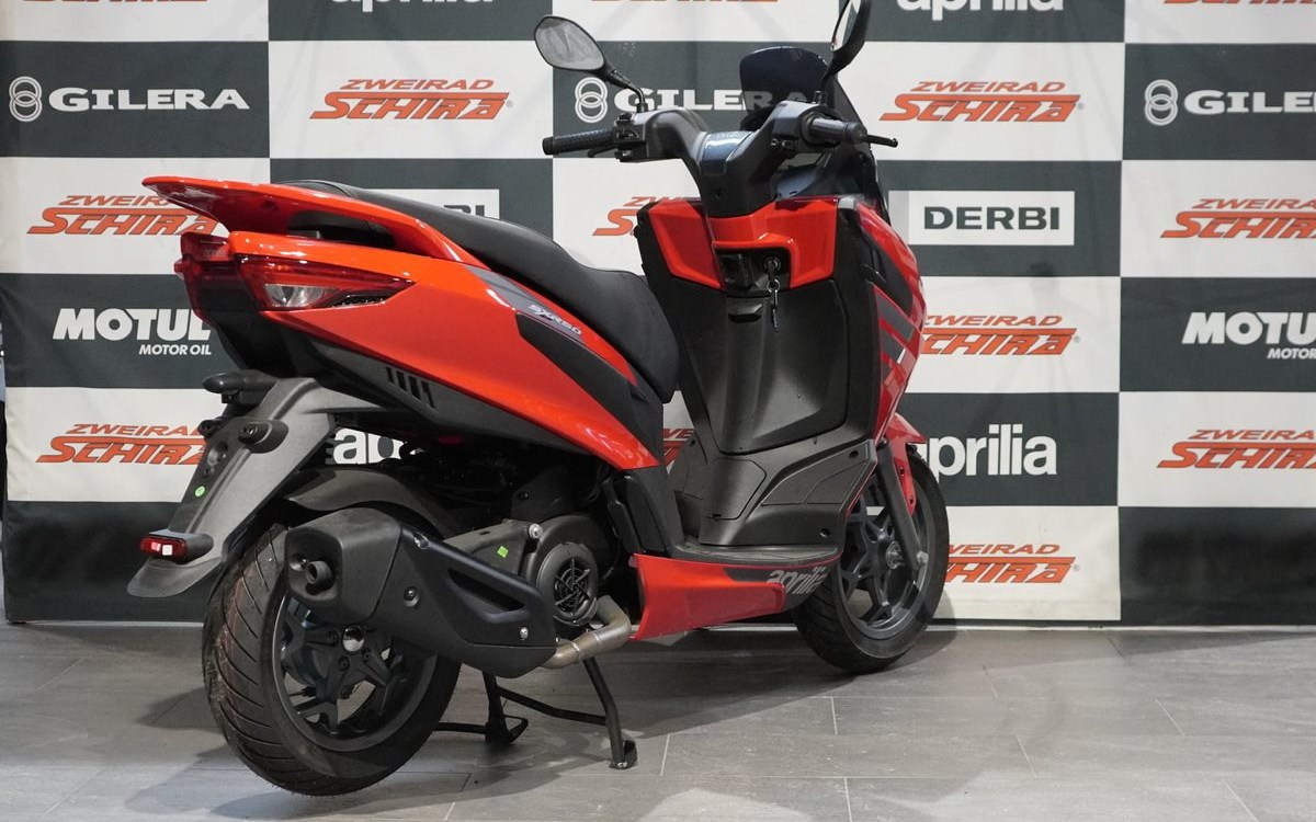 Zum Vergrößern bitte anklicken! Angebot Aprilia SXR 50