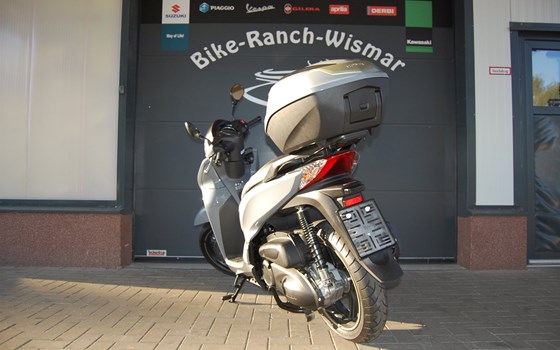 Gebrauchtmotorrad Honda SH300i - Bild 5