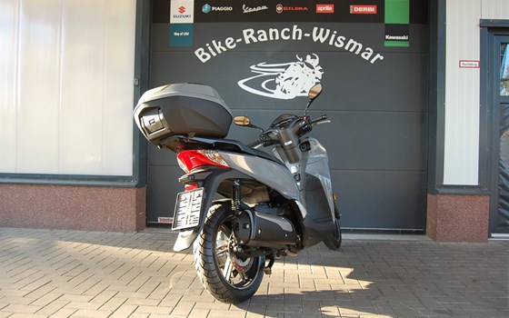 Gebrauchtmotorrad Honda SH300i - Bild 6