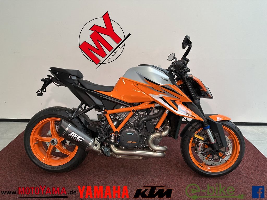 KTM 1290 Super Duke R EVO 