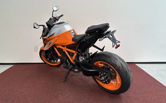 Neufahrzeug KTM 1290 Super Duke R EVO - Bild 6