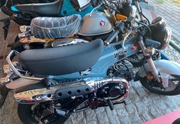 Neumotorrad Honda Dax 125
