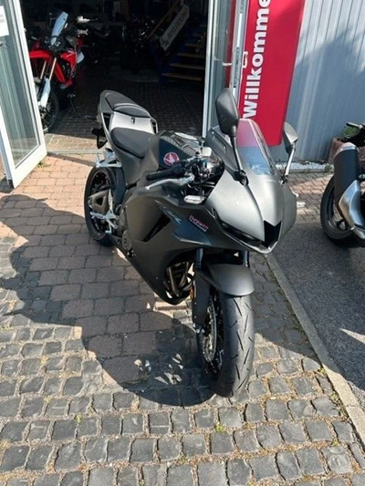 CBR600RR