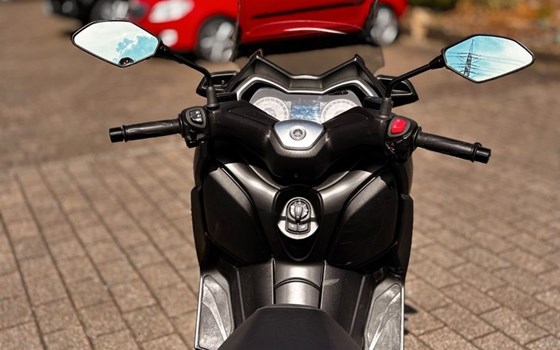Gebrauchtmotorrad Yamaha XMAX 300 - Bild 5
