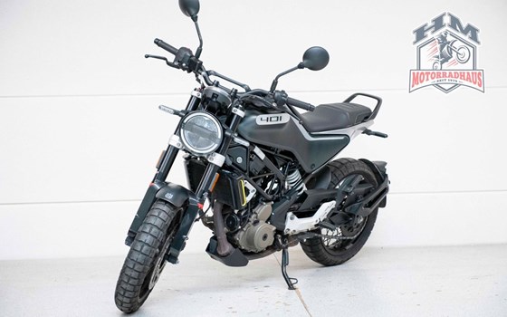 Gebrauchtmotorrad Husqvarna Svartpilen 401 - Bild 3