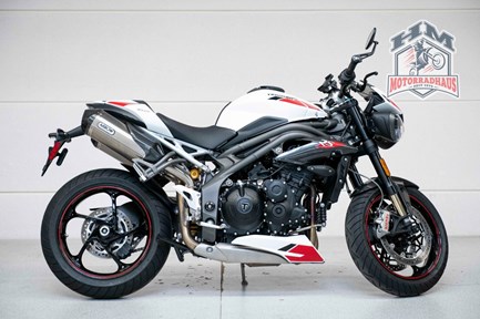 Triumph Speed Triple 1050