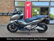 Honda Forza 750