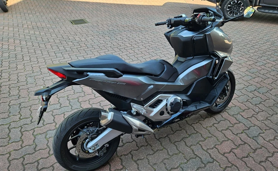 Offer Honda Forza 750 Bild 4: Offer Honda Forza 750