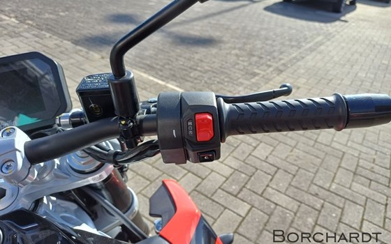 Neufahrzeug Aprilia Tuono 457 - Bild 13