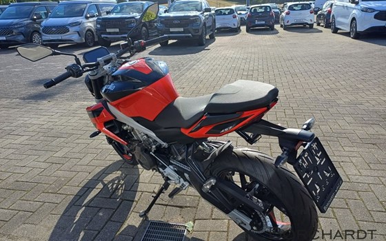 Neufahrzeug Aprilia Tuono 457 - Bild 6