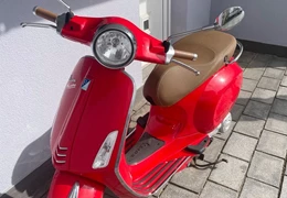 Gebrauchte Vespa Primavera 50 4T Gebrauchte Vespa Primavera 50 4T