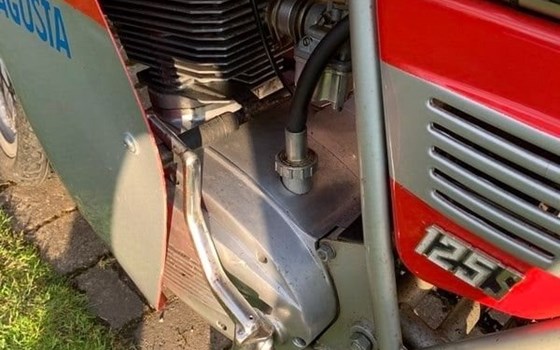 Gebrauchtmotorrad MV Agusta 125 Sport - Bild 8