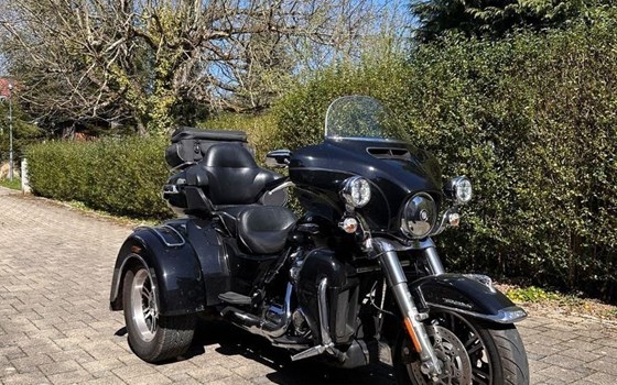 Gebrauchtmotorrad Harley-Davidson Trike - Bild 2
