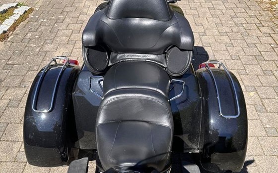 Gebrauchtmotorrad Harley-Davidson Trike - Bild 3