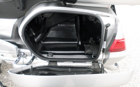 Gebrauchtmotorrad Honda GL 1800 Goldwing - Bild 11 Gebrauchtmotorrad Honda GL 1800 Goldwing - Bild 11