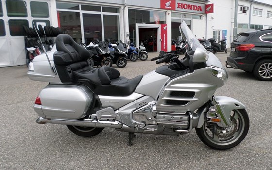 Gebrauchtmotorrad Honda GL 1800 Goldwing - Bild 2 Gebrauchtmotorrad Honda GL 1800 Goldwing - Bild 2