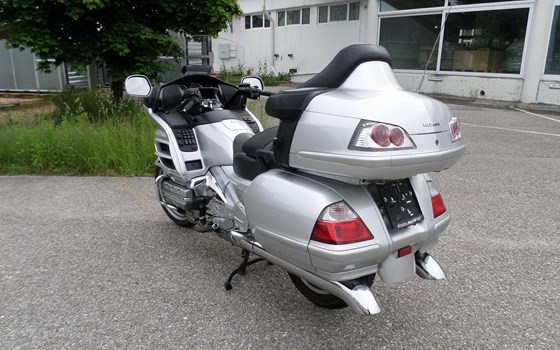 Gebrauchtmotorrad Honda GL 1800 Goldwing - Bild 5 Gebrauchtmotorrad Honda GL 1800 Goldwing - Bild 5