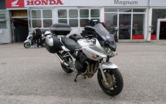 Gebrauchtmotorrad Suzuki Bandit 1200S - Bild 1 Gebrauchtmotorrad Suzuki Bandit 1200S - Bild 1