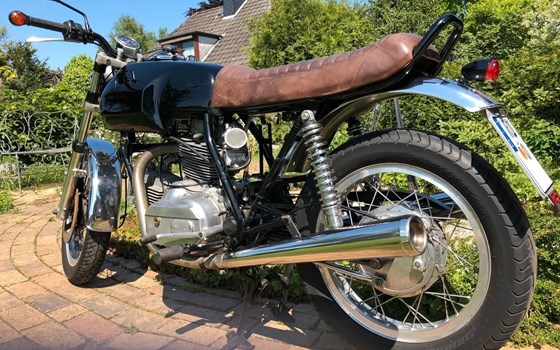 Gebrauchtmotorrad Ducati 860 GT - Bild 2