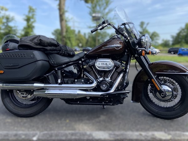 Gebrauchtmotorrad Harley-Davidson Softail Heritage Classic 114 FLHCS RAWHIDE
