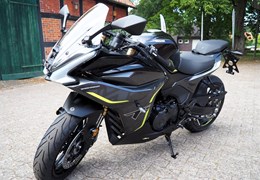 Neumotorrad Benelli Tornado 550