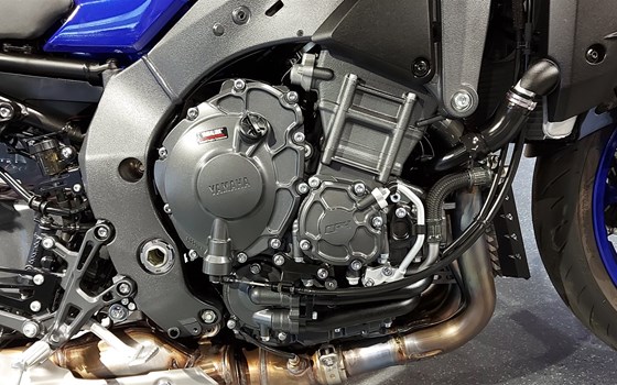 Gebrauchtmotorrad Yamaha MT-10 - Bild 6