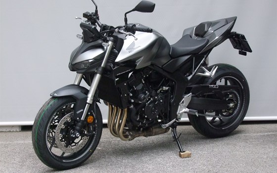 Neufahrzeug Honda CB1000 Hornet - Bild 1 Neufahrzeug Honda CB1000 Hornet - Bild 1