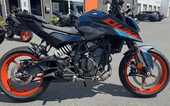 Neufahrzeug KTM 125 Duke - Bild 1