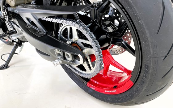 Neufahrzeug Energica EVA Ribelle RS - Bild 11