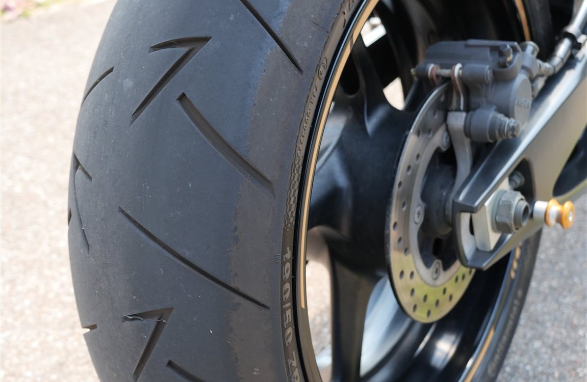 Angebot Yamaha R1