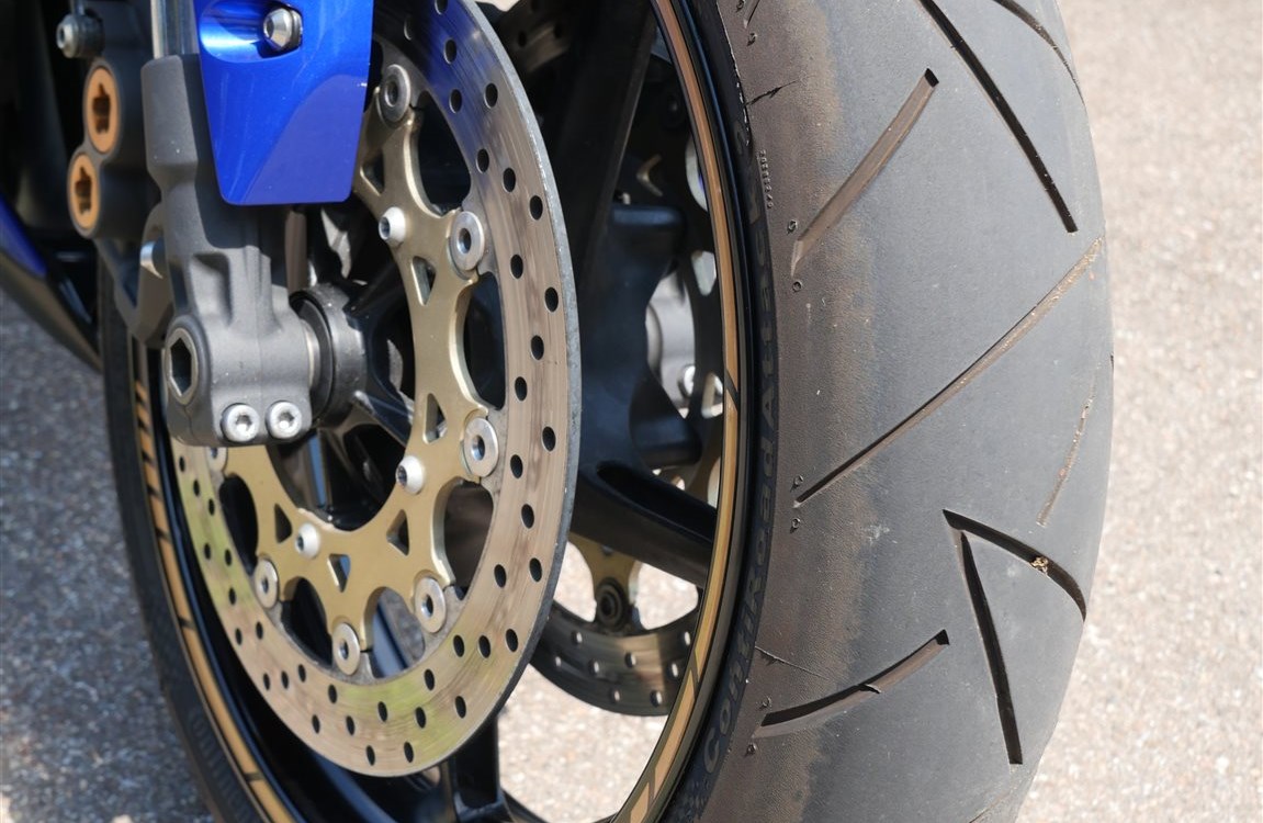 Angebot Yamaha R1