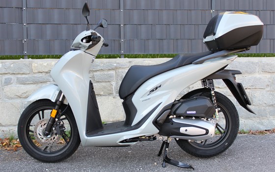 Neufahrzeug Honda SH150i - Bild 2 Neufahrzeug Honda SH150i - Bild 2