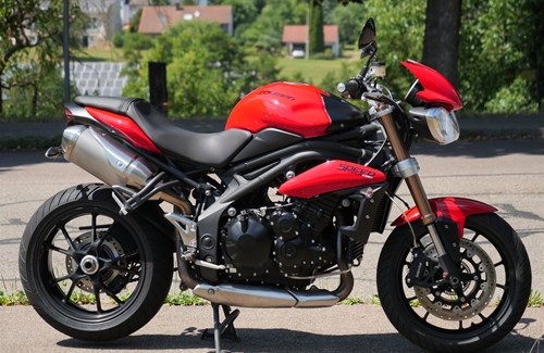 Gebrauchtmotorrad Triumph Speed Triple 1050