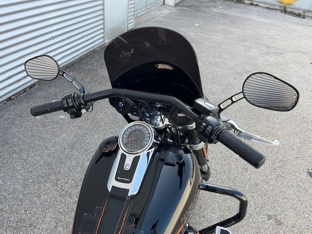 Harley-Davidson Softail Sport Glide FLSB (Custom Sonderlackierung) - Bild 5