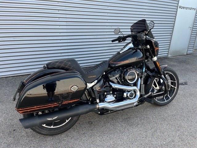 Harley-Davidson Softail Sport Glide FLSB (Custom Sonderlackierung) - Bild 8