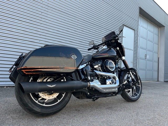 Harley-Davidson Softail Sport Glide FLSB (Custom Sonderlackierung) - Bild 9