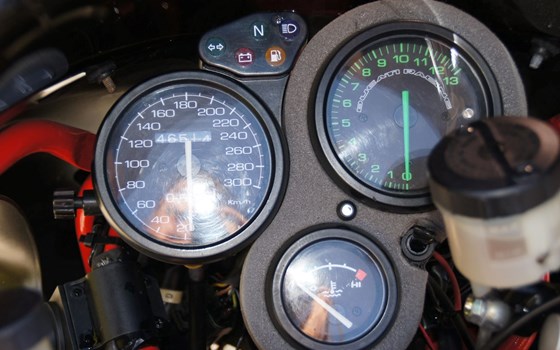 Gebrauchtmotorrad Ducati 900 SS - Bild 3 Gebrauchtmotorrad Ducati 900 SS - Bild 3