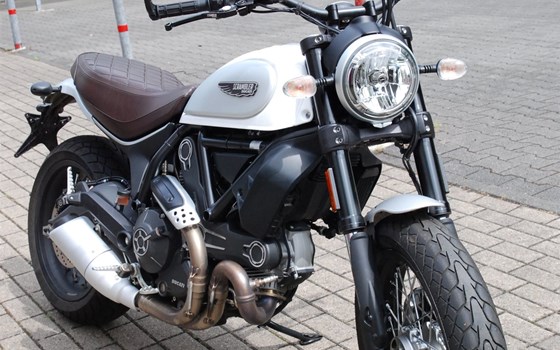 Gebrauchtmotorrad Ducati Scrambler Street Classic - Bild 11