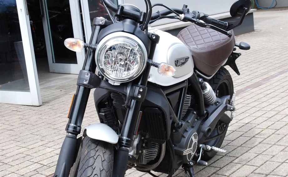 Offer Ducati Scrambler Street Classic Bild 12: Offer Ducati Scrambler Street Classic