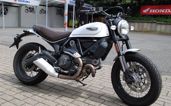 Gebrauchtmotorrad Ducati Scrambler Street Classic - Bild 4