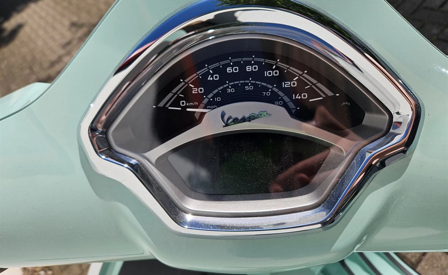 Angebot Vespa GTS 125 Bild 10: Angebot Vespa GTS 125