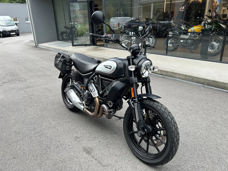 Angebot Ducati Scrambler Icon Dark Bild 1: Angebot Ducati Scrambler Icon Dark