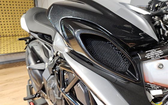 Neufahrzeug MV Agusta Dragster 800 RR - Bild 13
