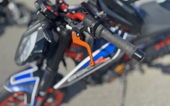 Gebrauchtmotorrad KTM 890 Duke R - Bild 6