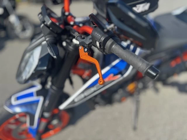 Angebot KTM 890 Duke R Bild 6: Angebot KTM 890 Duke R