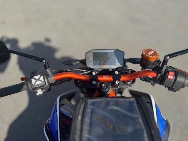 Angebot KTM 890 Duke R Bild 8: Angebot KTM 890 Duke R