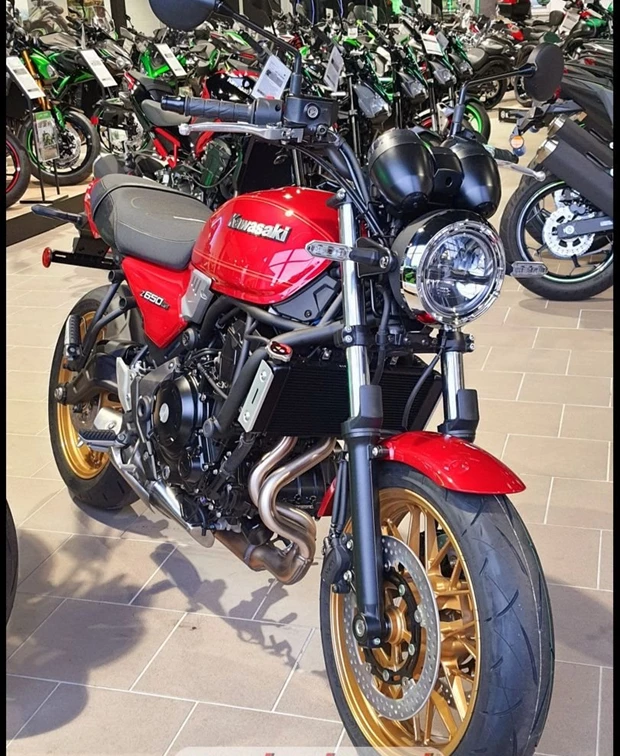 Kawasaki Z650 RS<br />4 Jahre Garantie