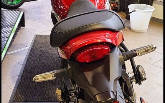 Neufahrzeug Kawasaki Z650 RS - Bild 5