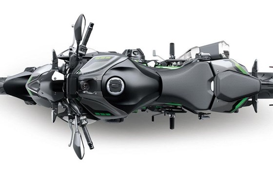 Neufahrzeug Kawasaki Z900 - Bild 7